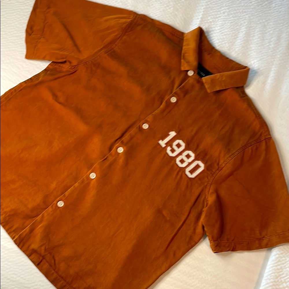 1980 Vintage Graphic Oversized Crop Shirt